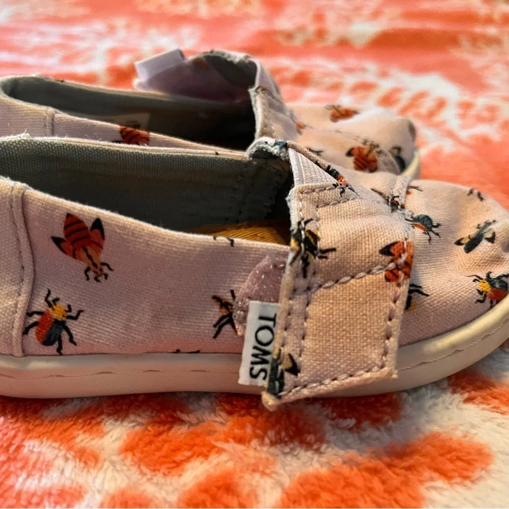 TOMS Kids' Lavender Bugs 🐞 Slip-Ons